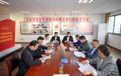 敢字当头实干为要，学习贯彻精神